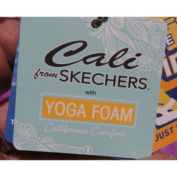 Skechers x Martha Stewart Hands Free Slip-ins® Ultra Flex 3.0 Yoga Foam Washable - Picture 4 of 9